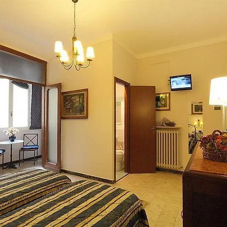 Badia Fiorentina Nocleg ze śniadaniem 4*