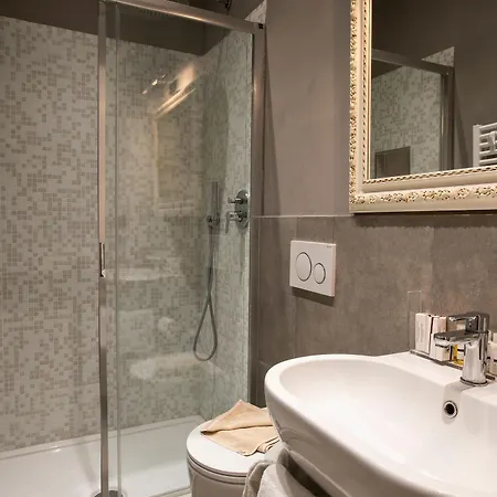 Badia Fiorentina Bed and Breakfast 3*